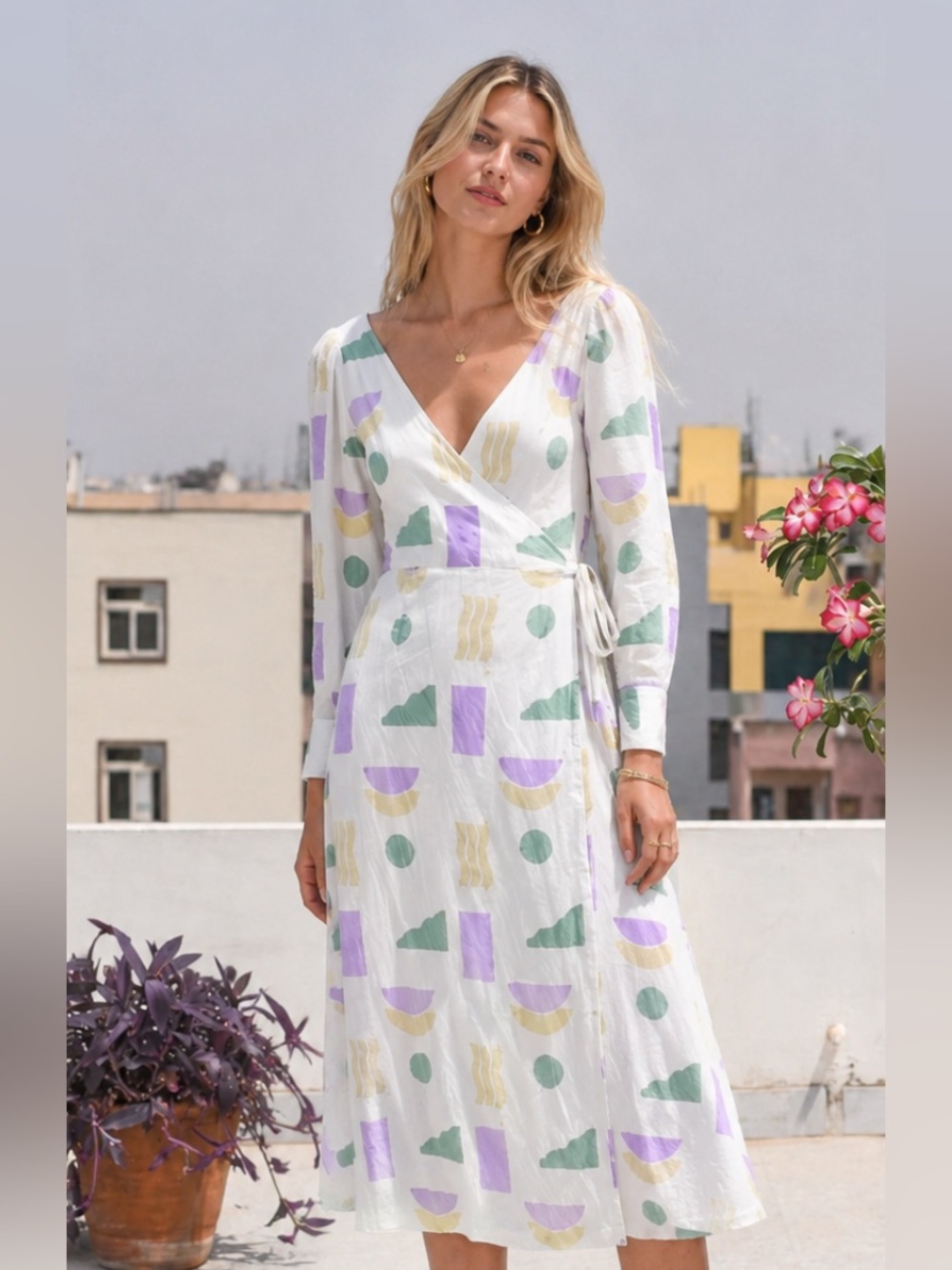 Sz L Maggie Jayne Cream Wrap Maxi Dress with Green & Lavender Print